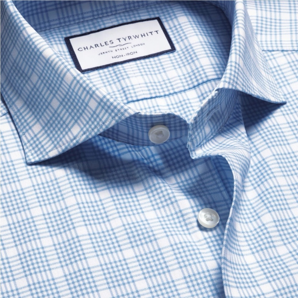 Charles Tyrwhitt Non-Iron Performance Twill Check Shirt- Cornflower Blue